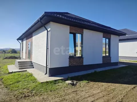 Дом в Крым, Симферопольский район, Добровское с/пос, с. Перевальное  ...