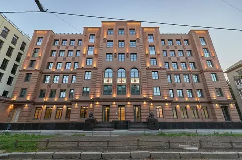 4-к кв. Санкт-Петербург 13-я Васильевского острова линия, 50 (140.0 м)