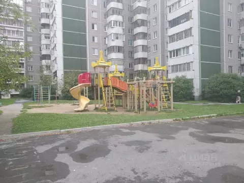 3-к кв. Свердловская область, Екатеринбург ул. Крестинского, 59к3 ...