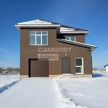 Дом в Алтайский край, Первомайский район, с. Фирсово ул. Дубовая, 48 ...