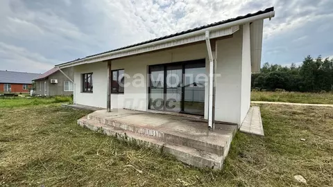 Дом в Псковская область, Псковский район, Логозовская волость, д. ...