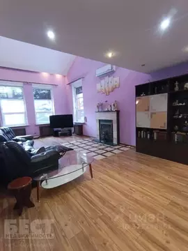 Дом в Московская область, Химки Старбеево кв-л, ул. Комсомольская, 38 ...