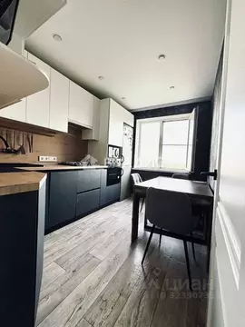 2-к кв. Волгоградская область, Волгоград ул. Менжинского, 27 (51.0 м)