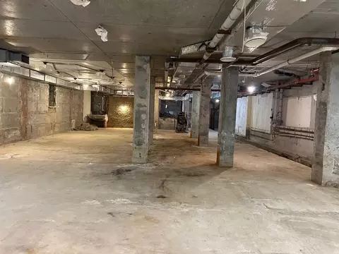 Помещение свободного назначения в Челябинская область, Челябинск ш. ...