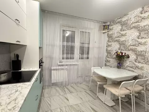 2-к кв. Чувашия, Чебоксары Ярмарочная ул., 19к4 (62.0 м)