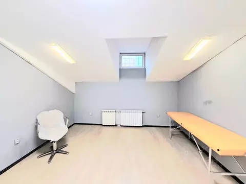 Помещение свободного назначения в Санкт-Петербург Малая Морская ул., 9 ...