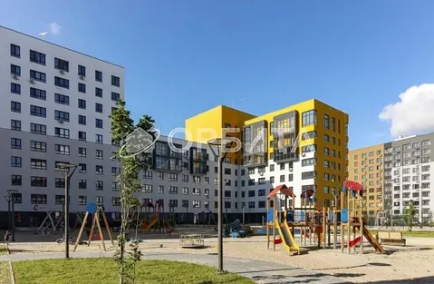 3-к кв. Тюменская область, Тюмень Рощино мкр, ул. Александра ...