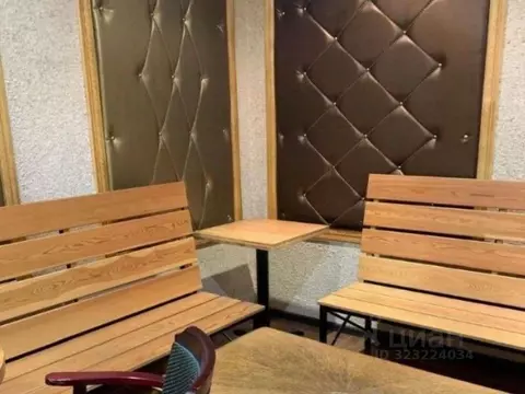 Торговая площадь в Москва 2-я Филевская ул., 8к1 (160 м)