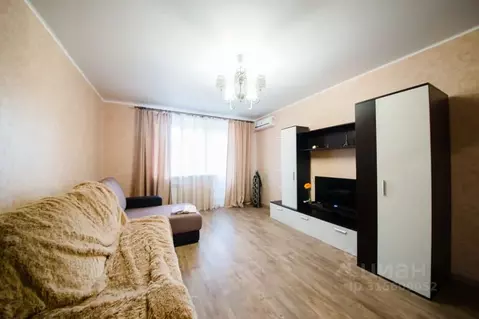 1-к кв. Саратовская область, Саратов ул. Имени Н.В. Гоголя, 1 (53.0 м)