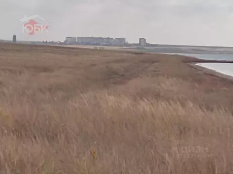 Участок в Крым, Черноморский район, с. Новоивановка ул. Цветочная ...