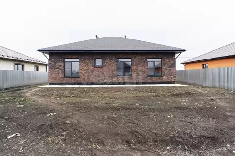 Дом в Тюменская область, Тюмень ул. Михаила Иванова (140 м)