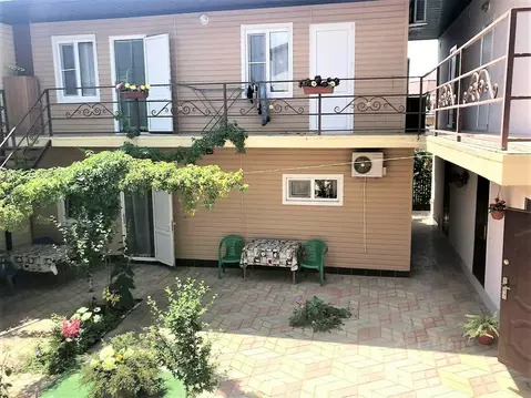 Дом в Краснодарский край, Темрюкский район, Голубицкое с/пос, ...