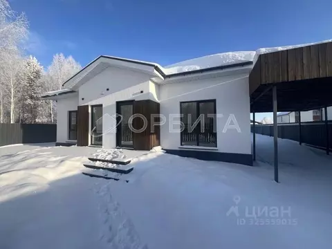Дом в Тюменская область, Тюменский муниципальный округ, с. Перевалово  ...