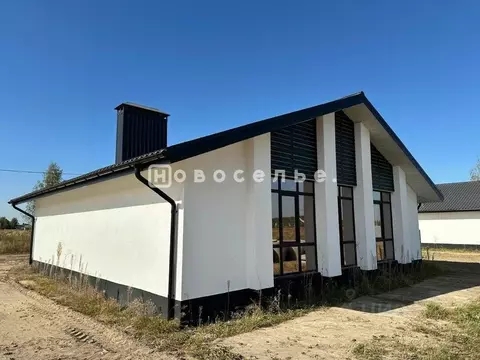 Дом в Рязанская область, Рязанский район, Дубровическое с/пос, с. ...