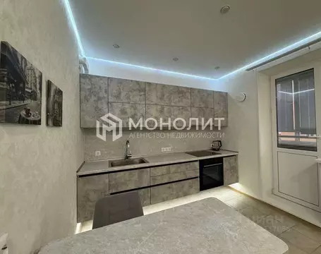 1-к кв. Белгородская область, Старый Оскол Степной мкр, 28 (62.0 м)