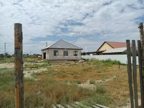 Дом в Астраханская область, Приволжский район, с. Яксатово ...