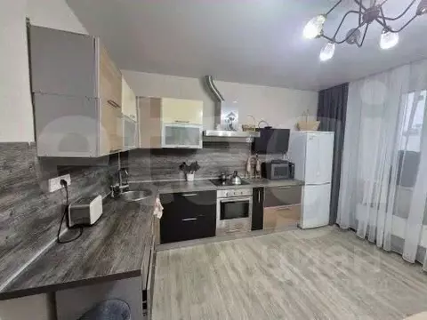 2-к кв. Тюменская область, Тюмень ул. Василия Гольцова, 2 (59.0 м)