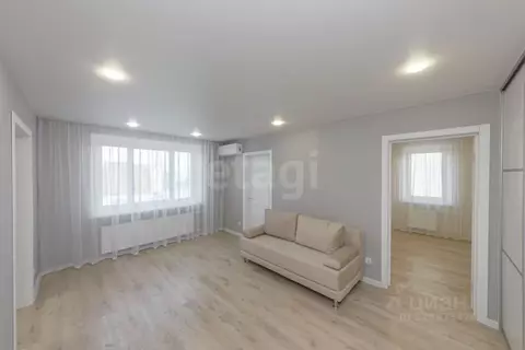 2-к кв. Тюменская область, Тюмень ул. Монтажников, 40 (56.0 м)