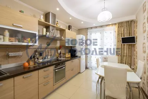 4-к кв. Омская область, Омск Транссибирская ул., 6 (108.4 м)