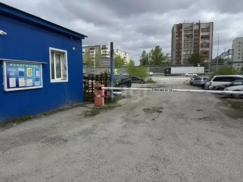 Гараж в Тюменская область, Тюмень ул. Федюнинского, 10А (21 м)