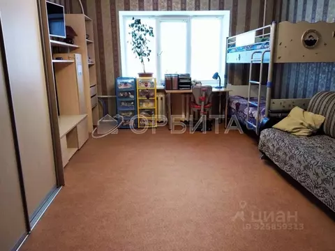 3-к кв. Тюменская область, Тюмень ул. 30 лет Победы, 134 (74.0 м)