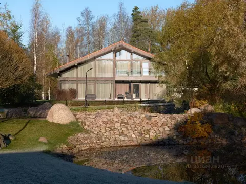 Коттедж в Санкт-Петербург пос. Солнечное, ул. Вокзальная, 5с1 (473 м)