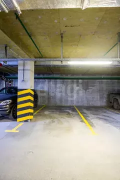 Гараж в Ханты-Мансийский АО, Сургут ул. Мелик-Карамова, 4 (15 м)