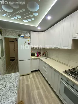 2-комнатная квартира: Октябрьский, 34-й микрорайон, 8 (46.1 м)