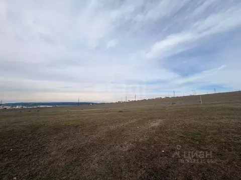 Участок в Крым, Бахчисарайский район, Верхореченское с/пос, с. ...