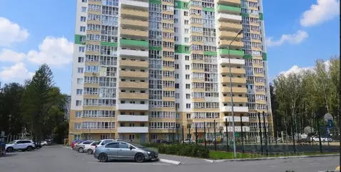 Студия Тюменская область, Тюмень ул. Парада Победы, 9 (29.0 м)