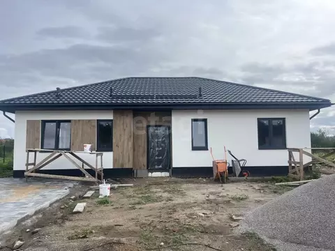 Дом в Калининградская область, Гурьевский муниципальный округ, пос. ...