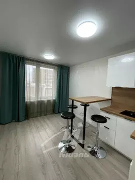 Продается 3-комнатная квартира