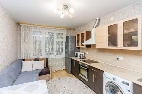 2-к кв. Тюменская область, Тюмень ул. Александра Протозанова, 16 (61.7 ...