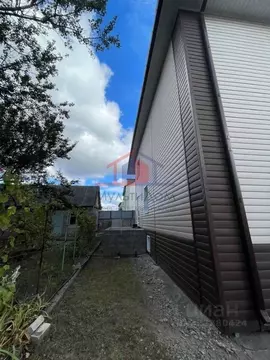 Дом в Белгородская область, Старый Оскол Канатная ул., 17 (192 м)