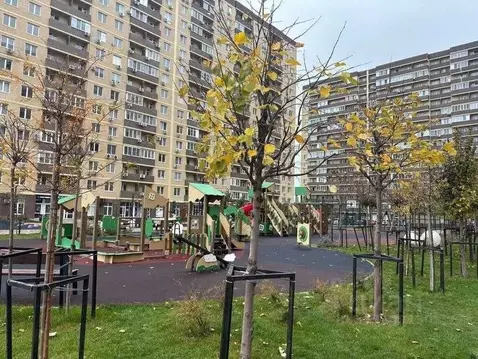 2-к кв. Краснодарский край, Краснодар ул. Летчика Позднякова, 2к14 ...