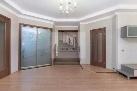 Таунхаус в Челябинская область, Магнитогорск Казахская ул., 14кв8 (160 ...