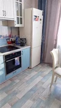 Комната Москва ул. Чароитовая, 1к4 (18.0 м)
