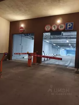 Гараж в Московская область, Ленинский городской округ, пос. Развилка ...