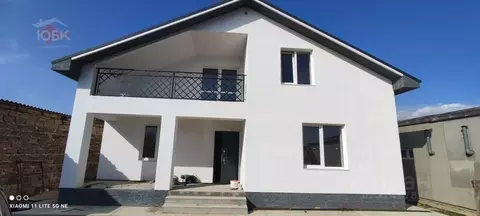 Дом в Крым, Сакский район, с. Уютное ул. Цветочная (220 м)