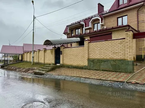 Дом в Татарстан, Казань ул. Гали Динмухаметова, 6 (377 м)