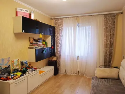 3-к кв. Санкт-Петербург пос. Шушары, ул. Вишерская, 22 (85.0 м)