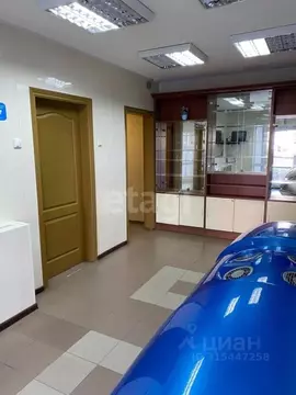 Торговая площадь в Свердловская область, Нижний Тагил Уральский ...