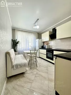 2-к кв. Пензенская область, Пенза просп. Победы, 96Д (67.0 м)