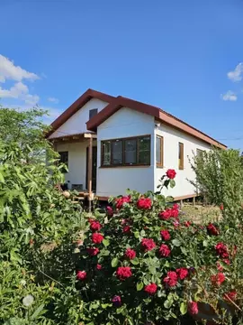 Дом в Крым, Сакский район, с. Уютное, Прибой СПК ул. Виноградная (73 ...