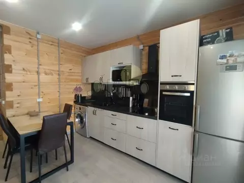 Дом в Иркутская область, Иркутский муниципальный округ, с. Хомутово ...