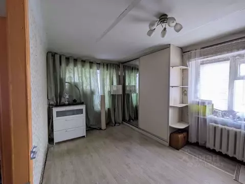 1-к кв. Омская область, Омск просп. Мира, 40 (31.0 м)