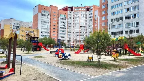 3-к кв. Тюменская область, Тюмень ул. Прокопия Артамонова, 15 (63.6 м)