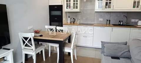 Продается 2-комнатная квартира