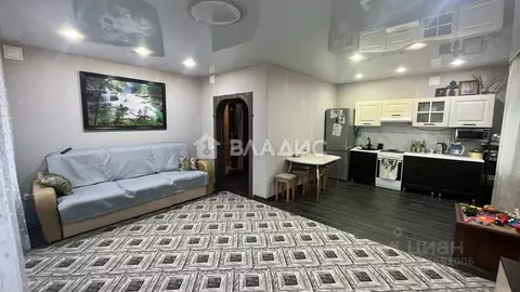 Дом в Бурятия, Улан-Удэ Новая Комушка мкр, ул. Розы Люксембург, 30 ...