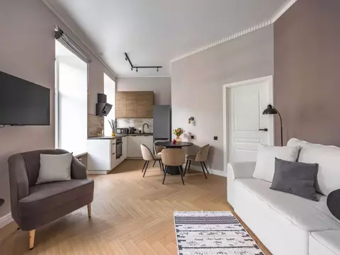 2-к кв. Санкт-Петербург 5-я Советская ул., 19 (60.2 м)